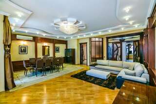 Апартаменты Apartment On Center Targovi Баку Апартаменты Делюкс-36