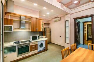 Апартаменты Apartment On Center Targovi Баку Апартаменты Делюкс-67